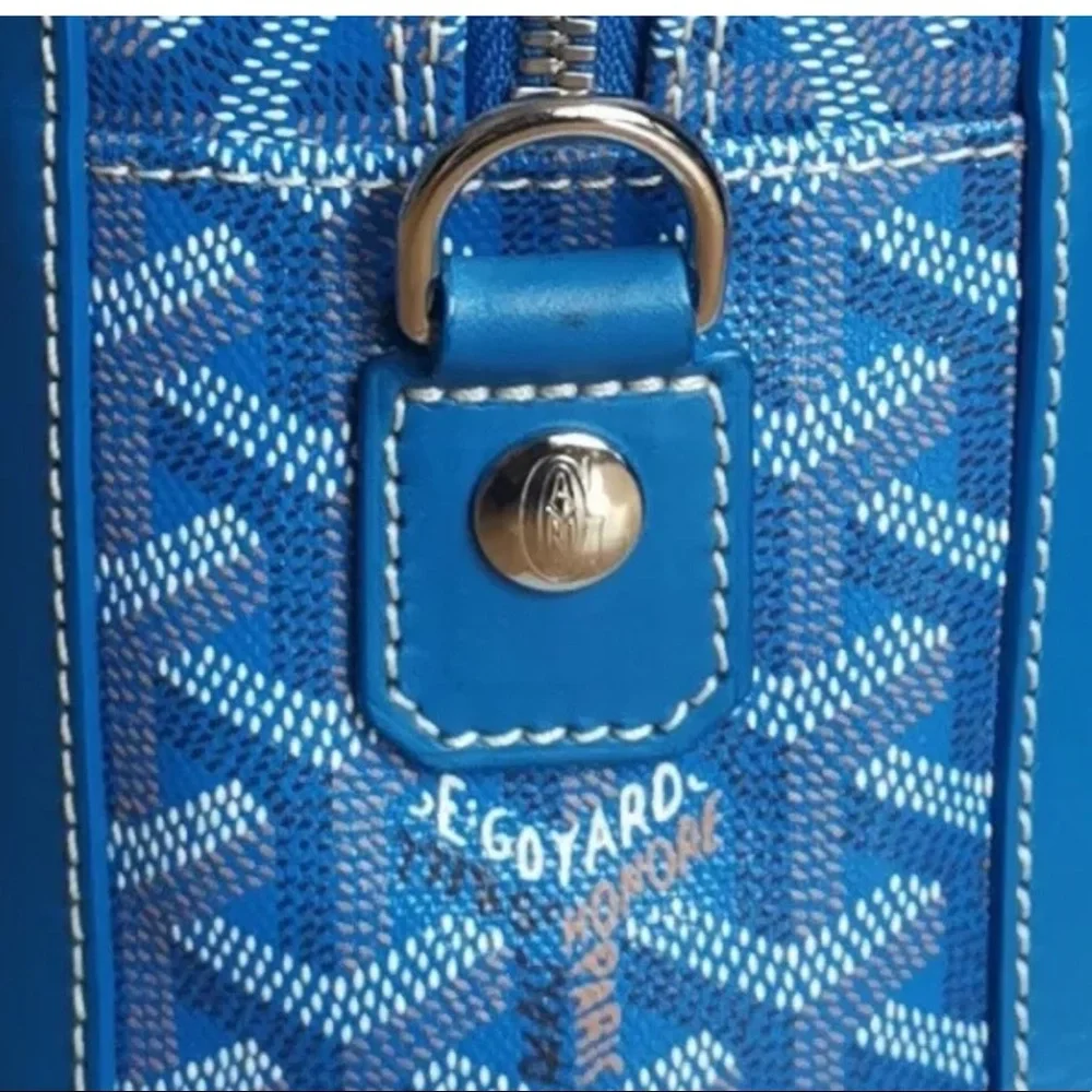 Auth Goyard Ambassede MM in **Rare** Light Blue - Picture 5 of 12